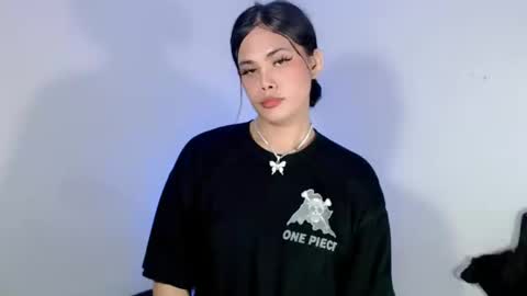 Snapshot of maddiejackson chatting on January 25, 12:48 am Im ZY DONT FORGET TO FOLLOW ME - online show from January 25, 12:48 am