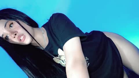 Snapshot of maddiejackson chatting on February 8, 3:41 am Im ZY DONT FORGET TO FOLLOW ME - online show from February 8, 3:41 am