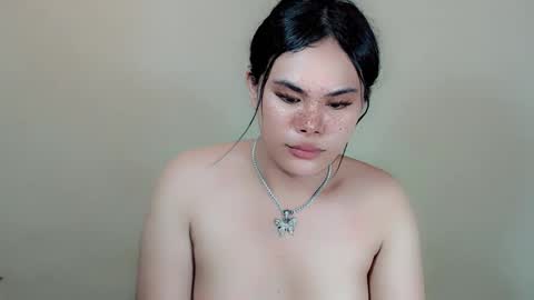 Snapshot of maddiejackson chatting on March 11, 8:20 pm Im ZY DONT FORGET TO FOLLOW ME - online show from March 11, 8:20 pm