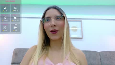 maddietease online show from September 15, 12:16 pm