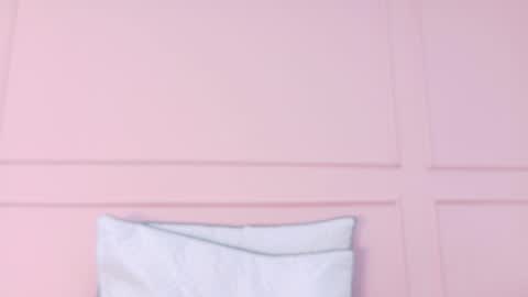 maddietease online show from November 11, 3:01 pm