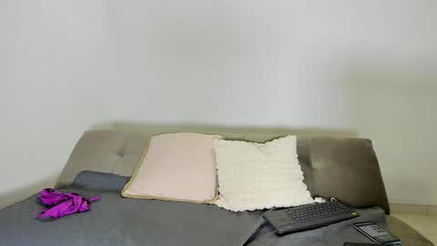 maddietease online show from February 24, 10:30 pm