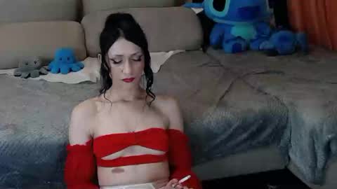 Snapshot of maddison_summer chatting on January 19, 11:21 pm Maddison Summer online show from January 19, 11:21 pm