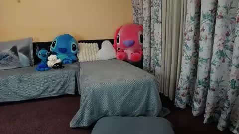 Snapshot of maddison_summer chatting on September 21, 9:49 pm Maddison Summer online show from September 21, 9:49 pm