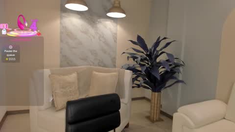 Maddison online show from November 22, 7:57 pm