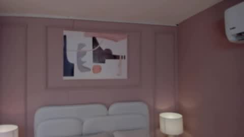 Maddy  online show from February 6, 10:37 am