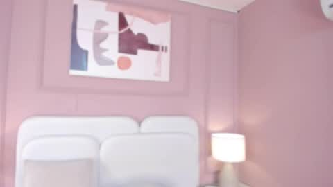 Maddy  online show from February 18, 5:21 pm