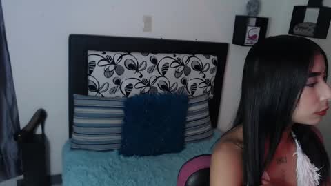 Maddy Parker  online show from January 1, 1:15 am