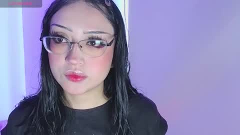 Snapshot of maddyghost chatting on October 28, 5:59 pm Please followme and rate me your thumbs up online show from October 28, 5:59 pm