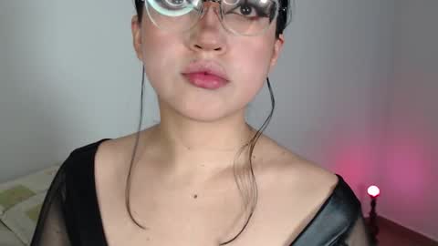   Please followme and rate me your thumbs up online show from January 13, 9:42 pm