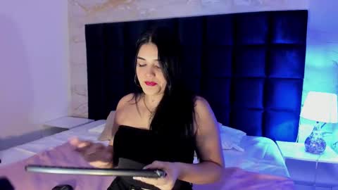 Maddy online show from September 23, 11:35 am