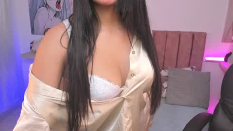 Maddy online show from January 8, 2:57 am