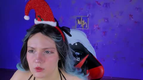 Snapshot of madeline_doll chatting on December 3, 7:45 pm Madeline online show from December 3, 7:45 pm