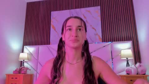 Madeline  online show from January 18, 2:59 am