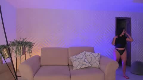 Madeline online show from March 11, 9:04 am