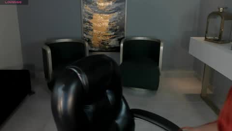 Madeline online show from April 3, 8:45 am