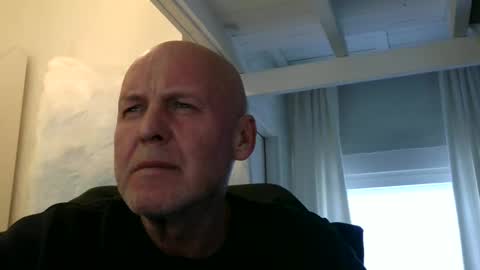 Snapshot of madio1187940 chatting on January 11, 2:25 pm madio1187940 online show from January 11, 2:25 pm