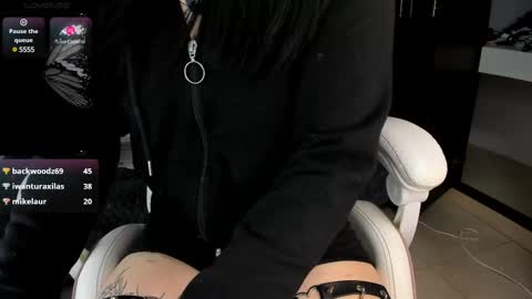 Snapshot of madison_jacksonn chatting on March 12, 10:39 pm madison_jacksonn online show from March 12, 10:39 pm