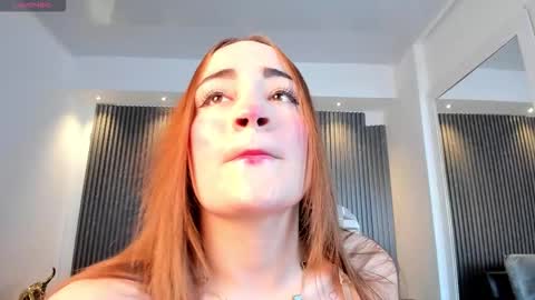 Snapshot of madisonanngel chatting on November 26, 8:21 pm Madison Angel online show from November 26, 8:21 pm