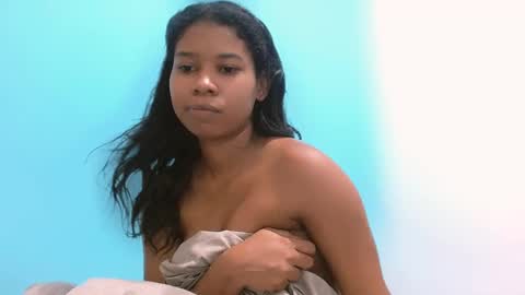 Snapshot of madisonkler chatting on September 25, 5:22 am madison online show from September 25, 5:22 am