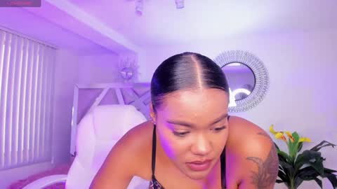 Madisson Davon online show from December 10, 5:33 pm