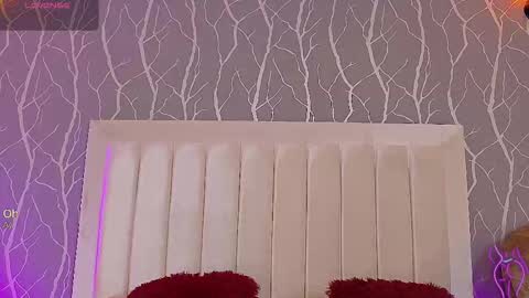    online show from November 29, 1:47 pm