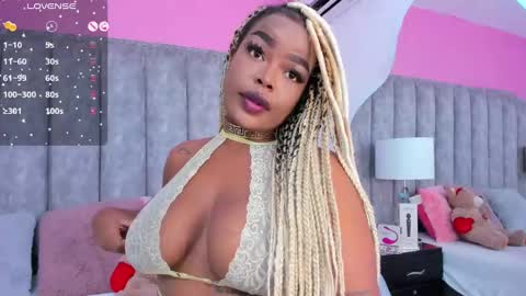 Madisson Lopez online show from January 13, 9:31 pm