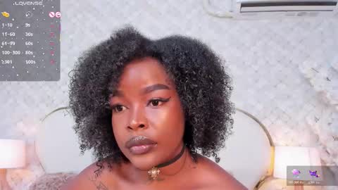 Madisson Lopez online show from October 28, 10:12 pm