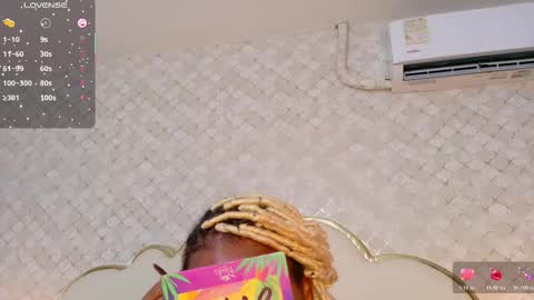 Madisson Lopez online show from November 23, 3:06 am