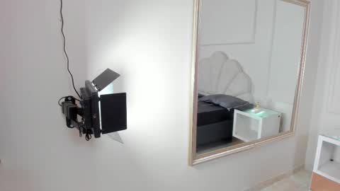 madyscarlett online show from October 10, 12:04 pm