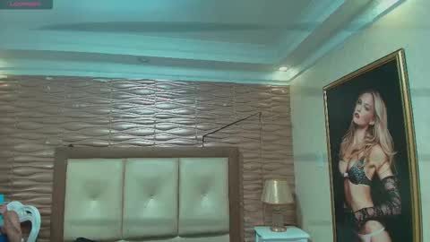 madyscarlett online show from November 30, 12:20 pm