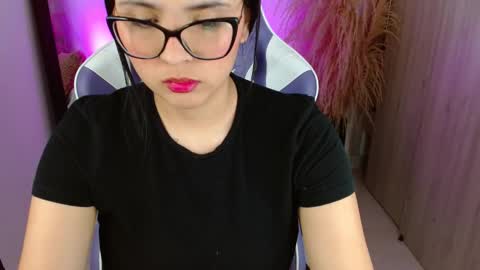 Snapshot of madyyson_hot chatting on November 21, 1:10 pm Madyson hot online show from November 21, 1:10 pm