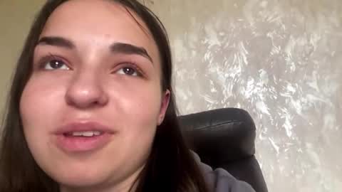 Snapshot of maespirounias chatting on November 8, 11:10 am Eva online show from November 8, 11:10 am