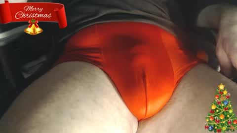 Snapshot of maestro2017 chatting on December 24, 9:44 pm maestro2017 online show from December 24, 9:44 pm