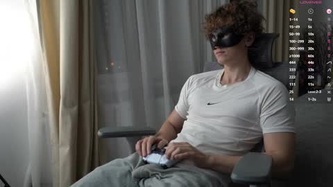 Mike XMaestro 3369 online show from March 27, 9:58 pm