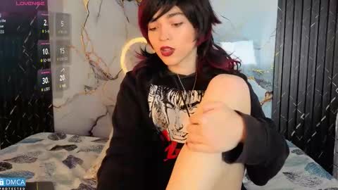 maevekuro online show from November 10, 3:38 am