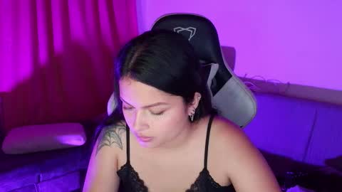 Snapshot of mafecito24 chatting on October 27, 2:37 am mafecito24 online show from October 27, 2:37 am