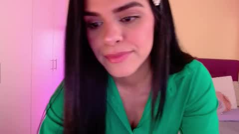 Snapshot of mafer_meow chatting on October 17, 10:56 pm Mafer Flor online show from October 17, 10:56 pm