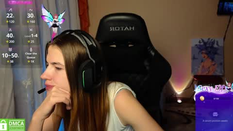 mag1c_eyes online show from December 2, 9:06 pm