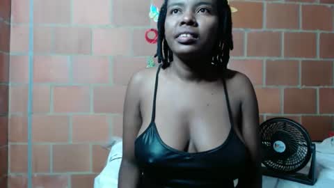 Snapshot of magaharper1 chatting on January 13, 2:39 am magaharper1 online show from January 13, 2:39 am
