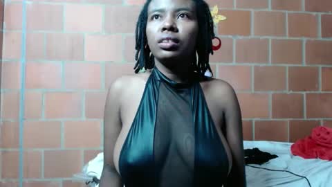 Snapshot of magaharper1 chatting on January 17, 1:04 am magaharper1 online show from January 17, 1:04 am