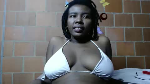 Snapshot of magaharper1 chatting on January 18, 11:33 pm magaharper1 online show from January 18, 11:33 pm