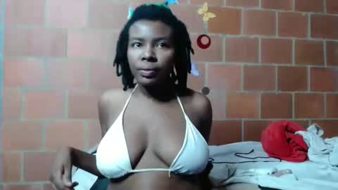 Snapshot of magaharper1 chatting on January 19, 2:47 am magaharper1 online show from January 19, 2:47 am