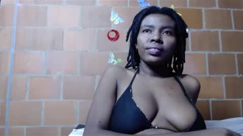 Snapshot of magaharper1 chatting on February 16, 2:31 am magaharper1 online show from February 16, 2:31 am