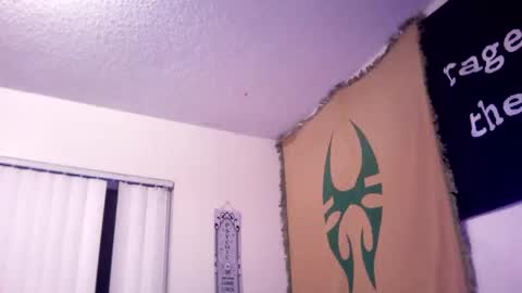 Snapshot of magdalena_805 chatting on February 11, 10:59 am magdalena_805 online show from February 11, 10:59 am