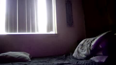 Snapshot of magdalena_805 chatting on February 26, 3:41 pm magdalena_805 online show from February 26, 3:41 pm