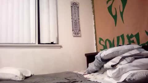 Snapshot of magdalena_805 chatting on March 3, 6:15 am magdalena_805 online show from March 3, 6:15 am