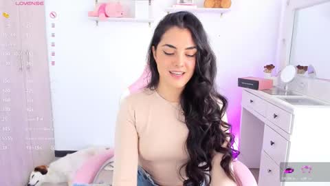 Snapshot of mager_of chatting on December 16, 4:01 pm Eva online show from December 16, 4:01 pm