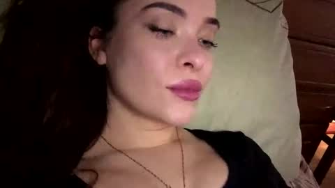 magggg658318 online show from April 1, 10:38 am