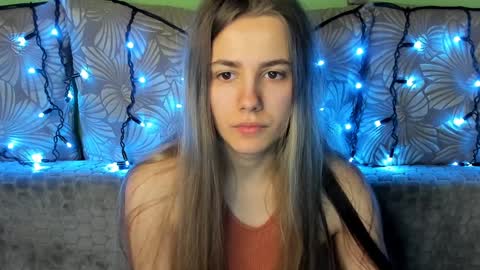 Maggie online show from December 8, 5:39 am